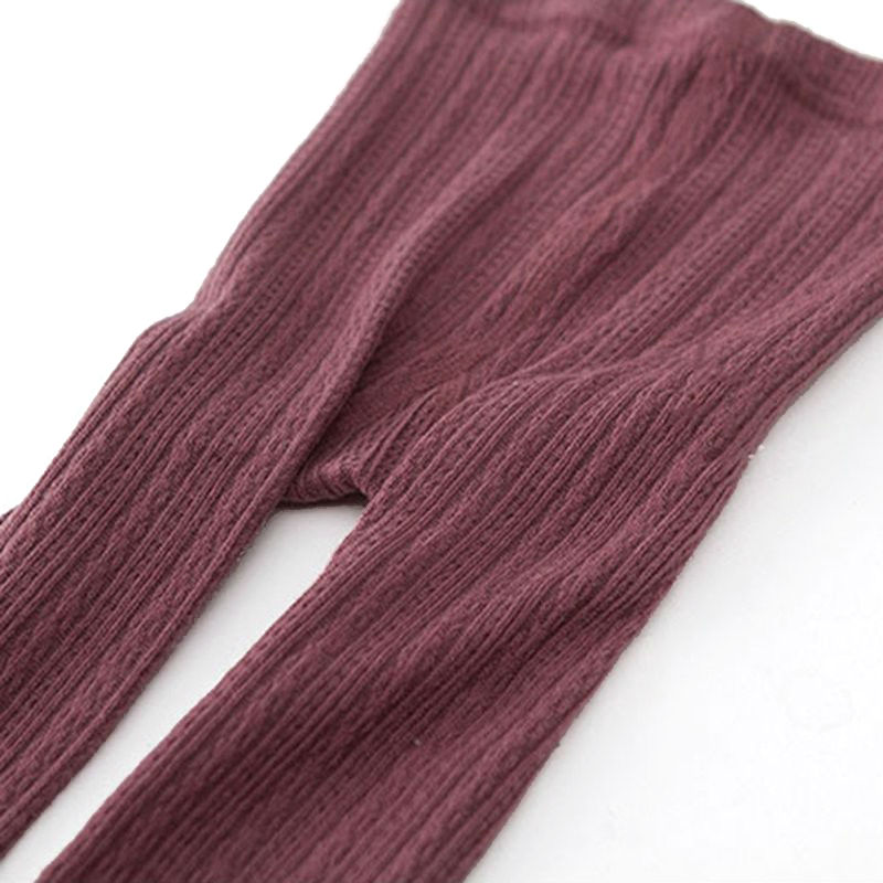 Seamless cable knit tights for babys and girls